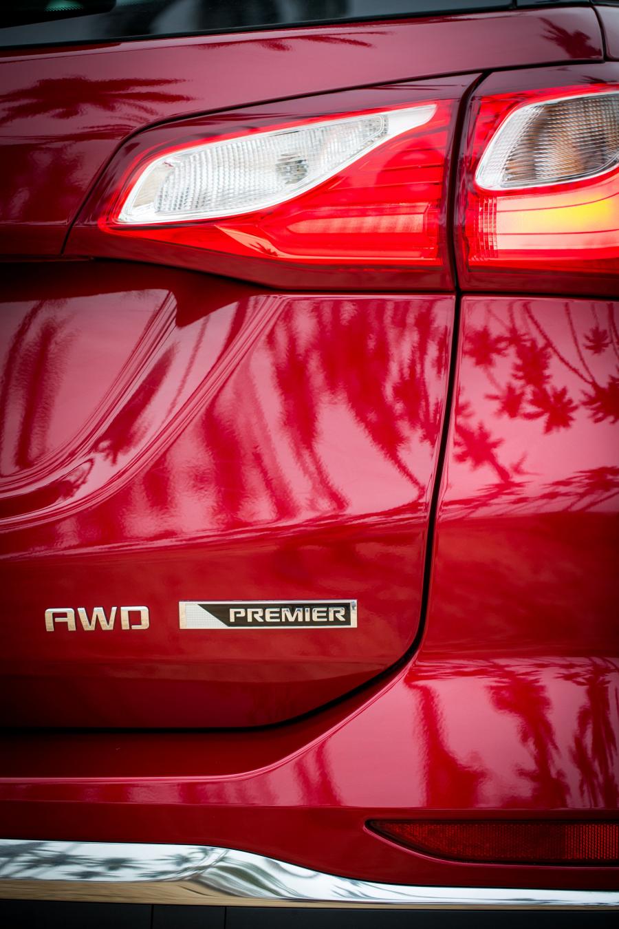 Детали экстерьера Chevrolet Equinox Premier 2017 года  (UAE) (фото 7 из 40)